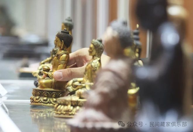 术品致富必须了解这几点！瓦力娱乐棋牌想靠古玩艺(图7)